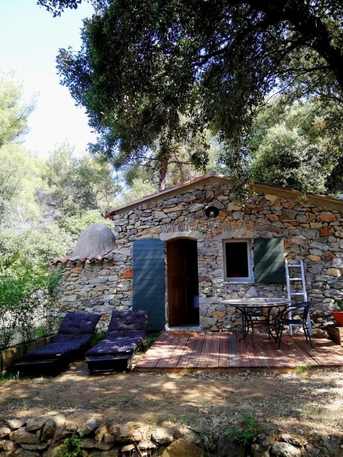 Les Cabanons Sainte Victoire Hotell Eksteriør bilde